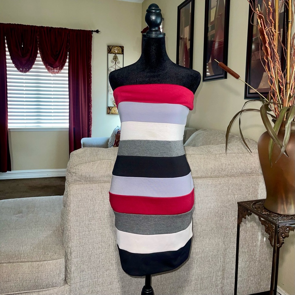 Forever 21 Strapless Dress